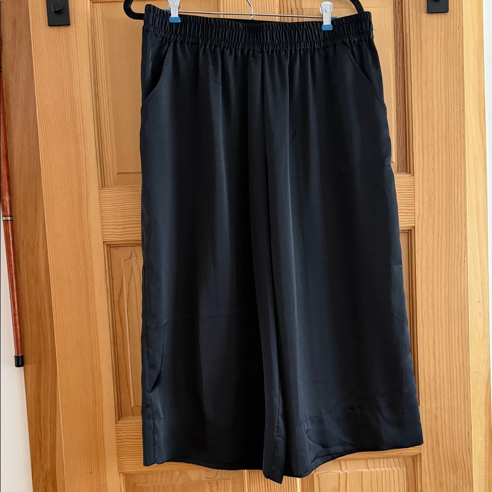 RACHEL Rachel Roy Black Cropped Pants